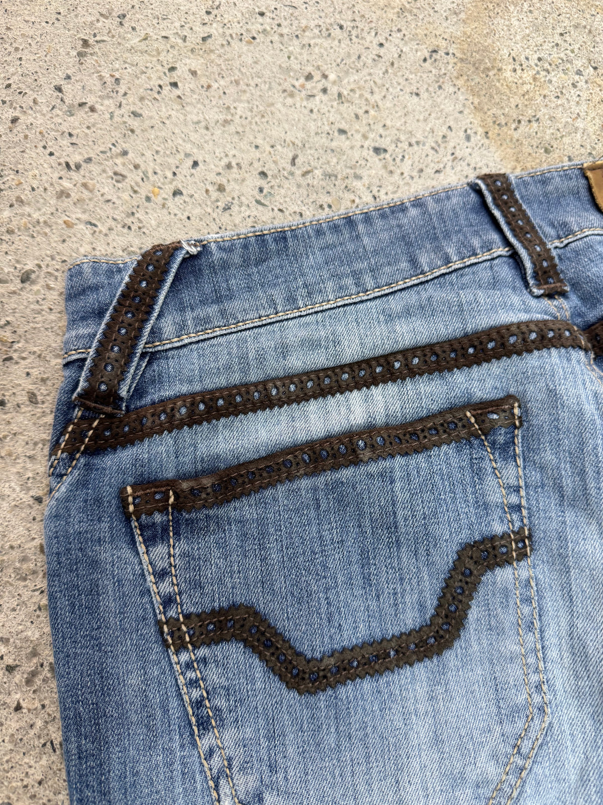 Flared “Cowboy” Jeans • One Of One • Taglia M
